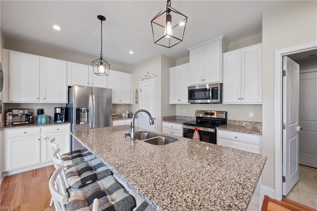 101 Green Lake RD