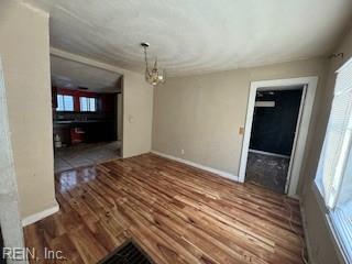 3411 Roanoke AVE