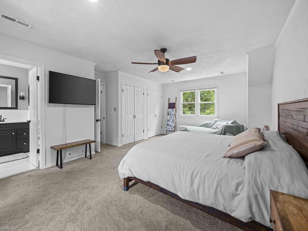 884 Le Cove DR
