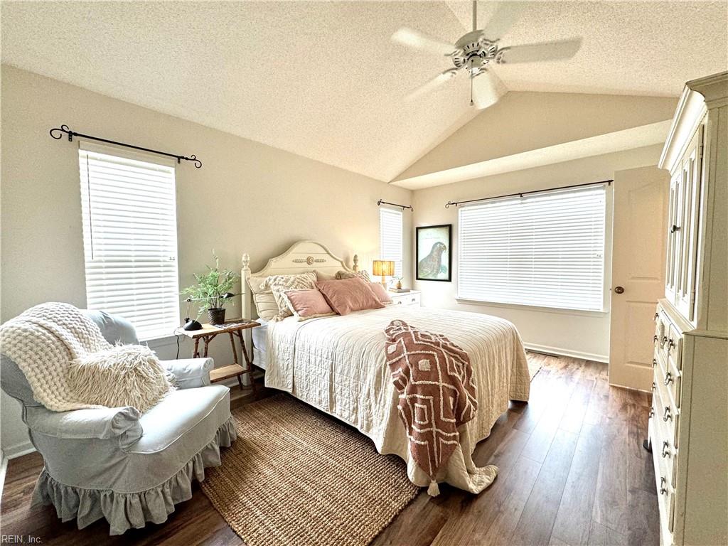 1804 Kensal Green DR