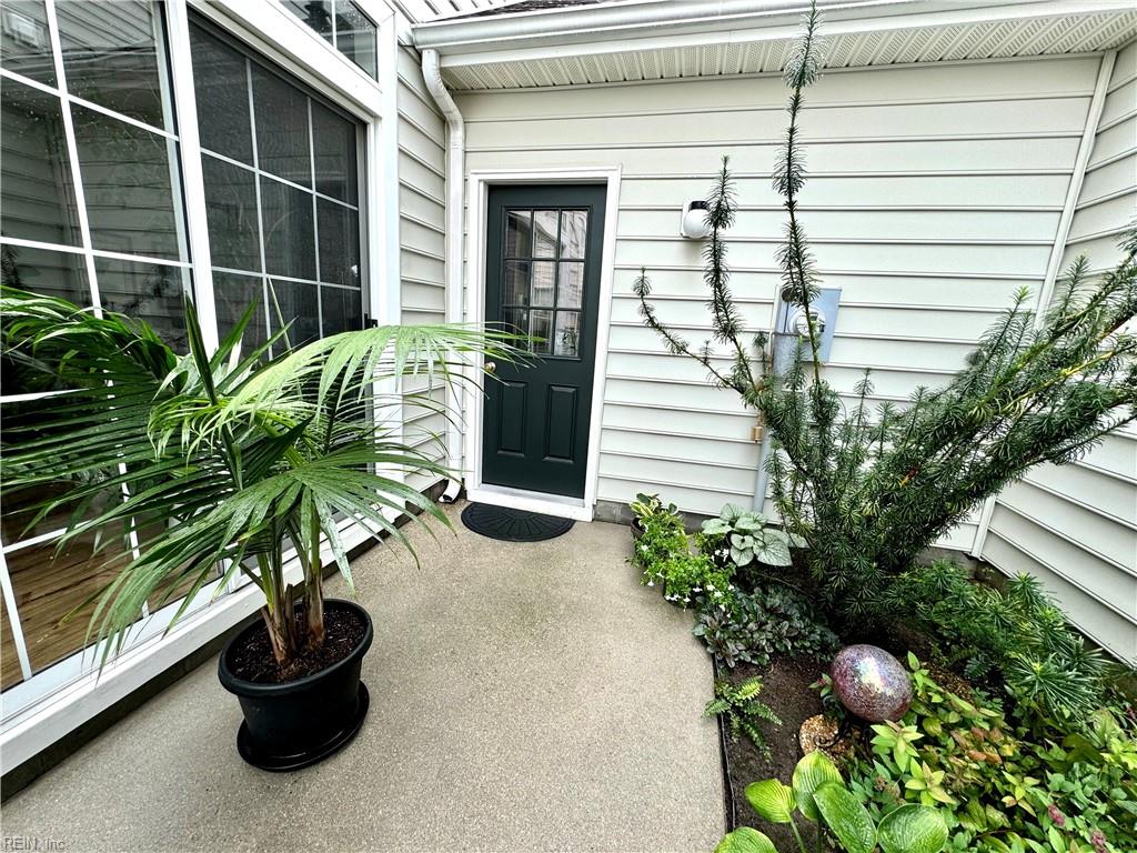 1804 Kensal Green DR