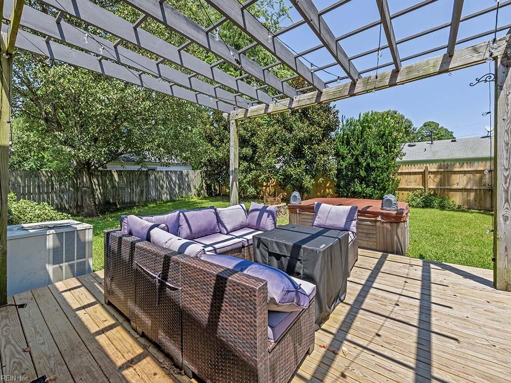2228 Tarrallton DR