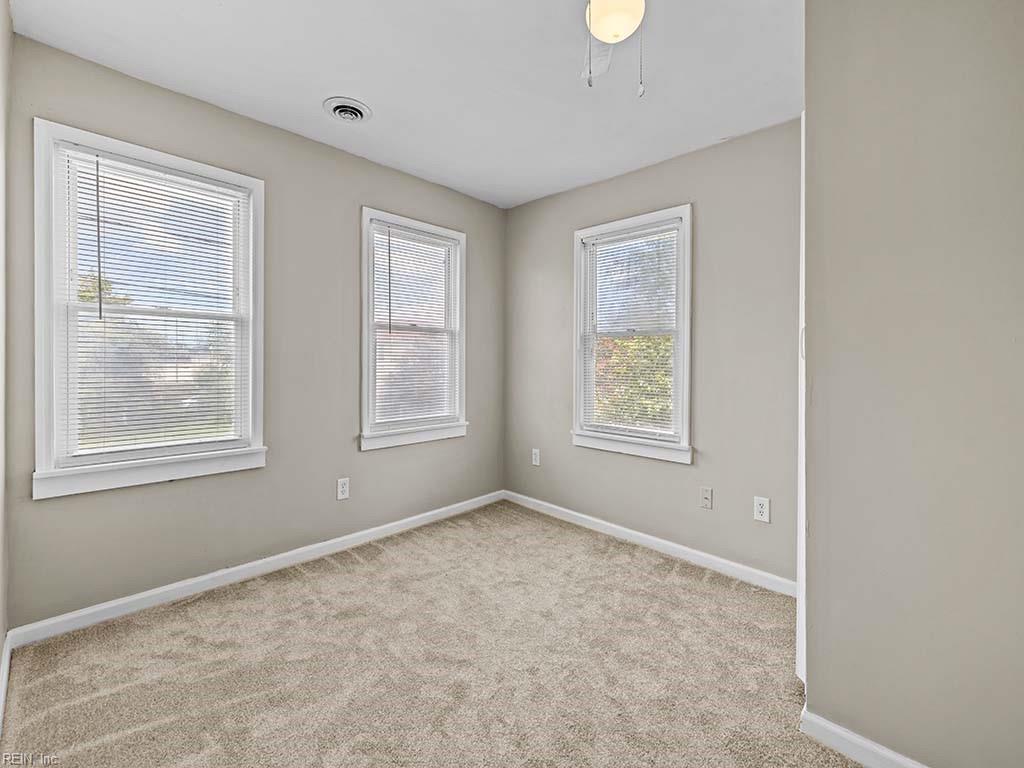 1209 Highland AVE