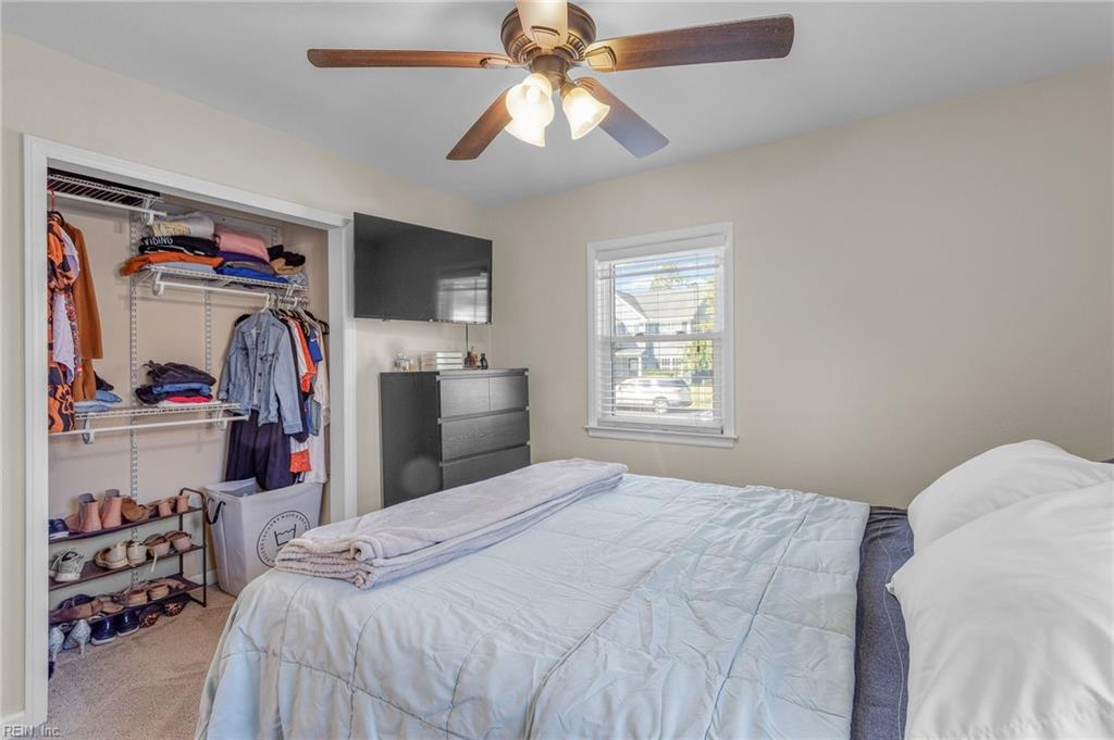 703 Sparrow RD