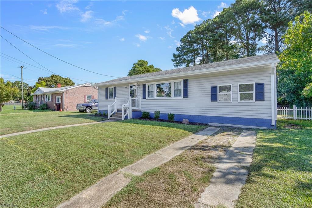 703 Sparrow RD