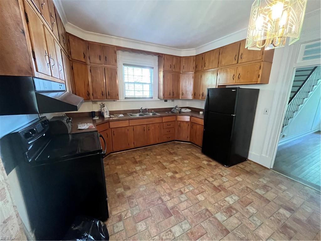 2149 Cedar RD