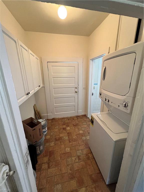 2149 Cedar RD