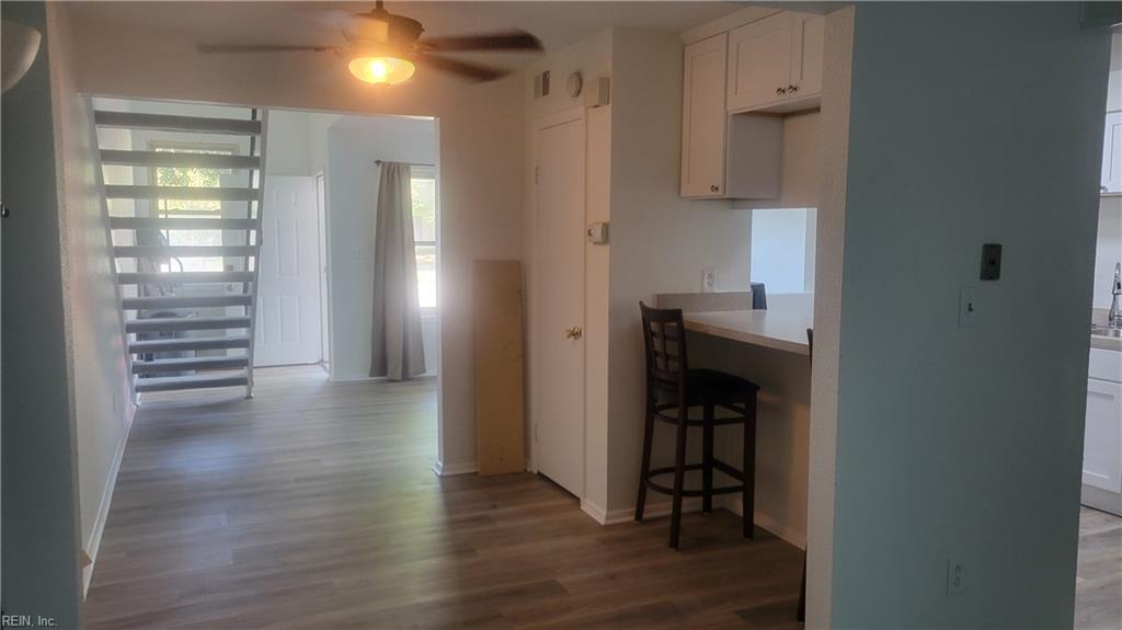224 N Palmyra DR