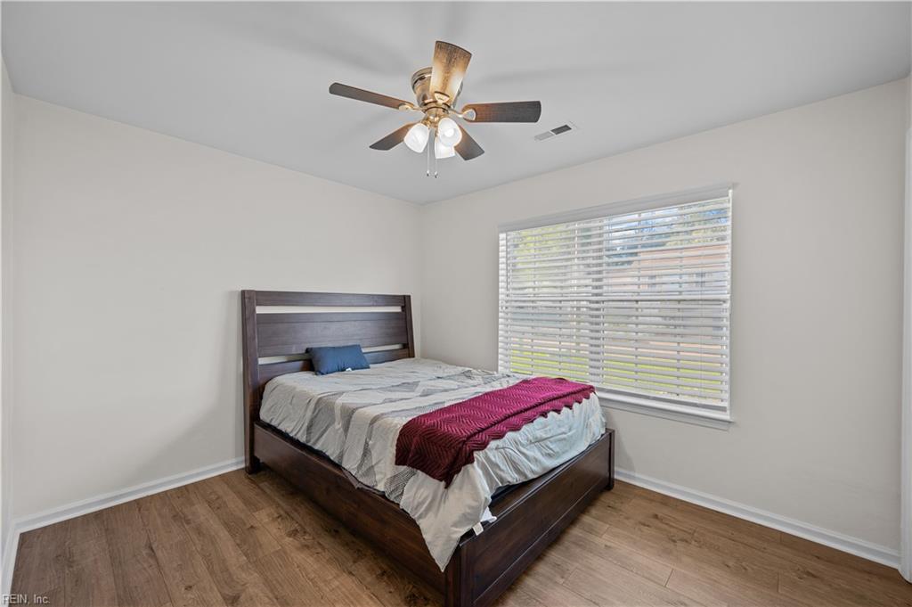 1328 Keaton WAY