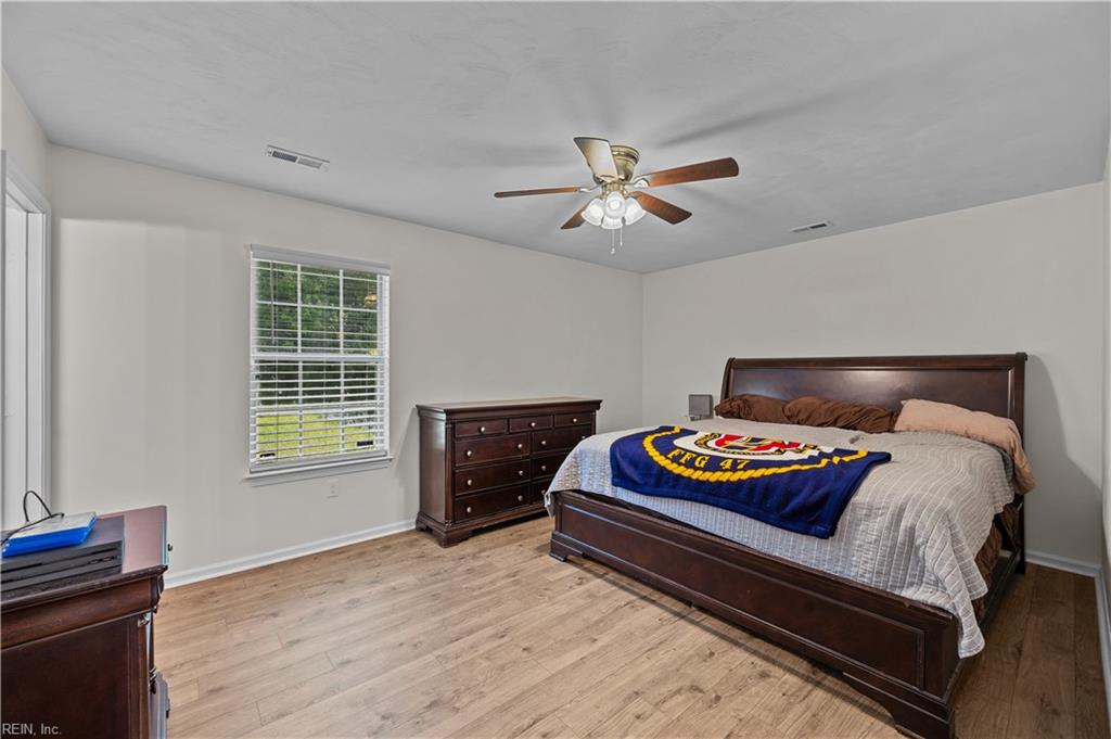 1328 Keaton WAY