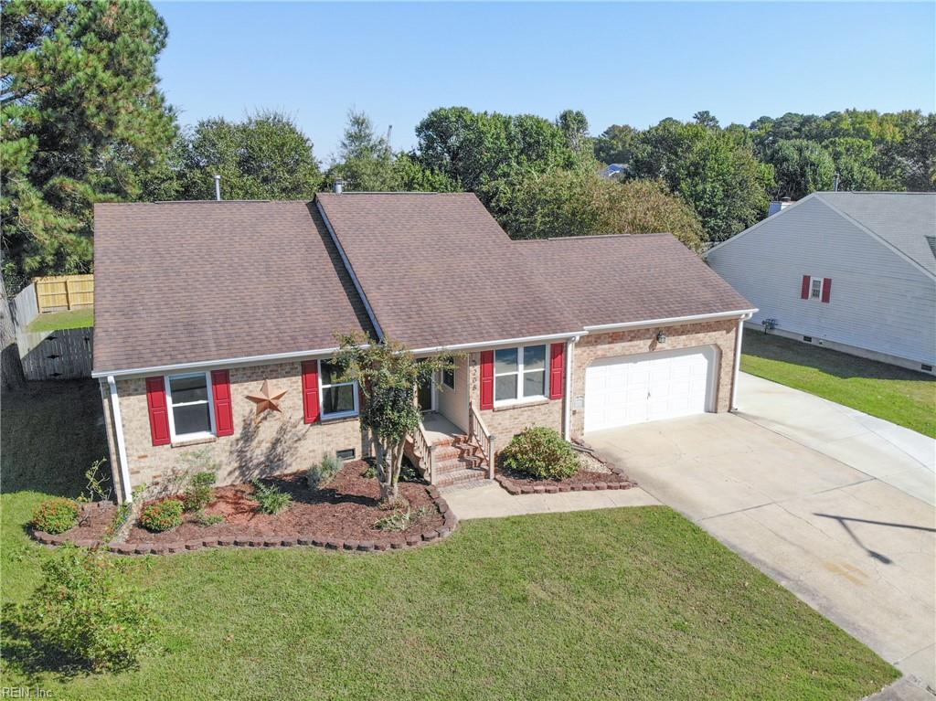 3208 Mistletoe WAY
