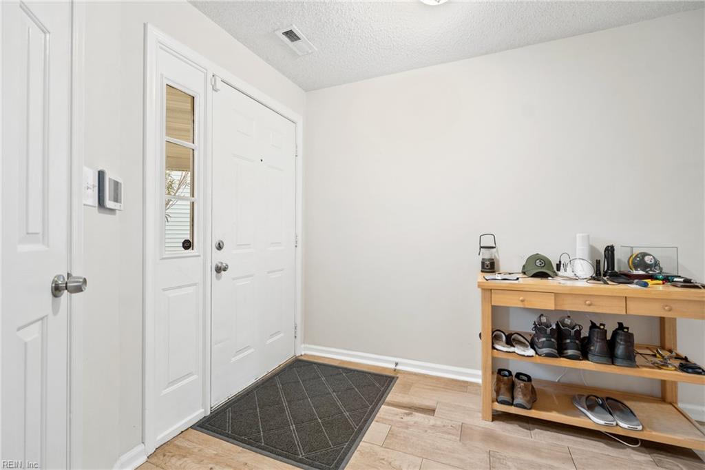 1781 Pathfinder Dr