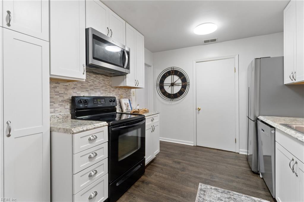 3421 Wheatfield CT