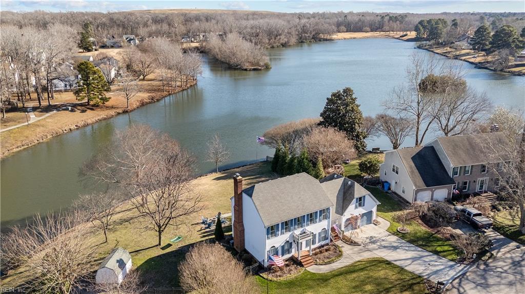 1315 Lake Point DR