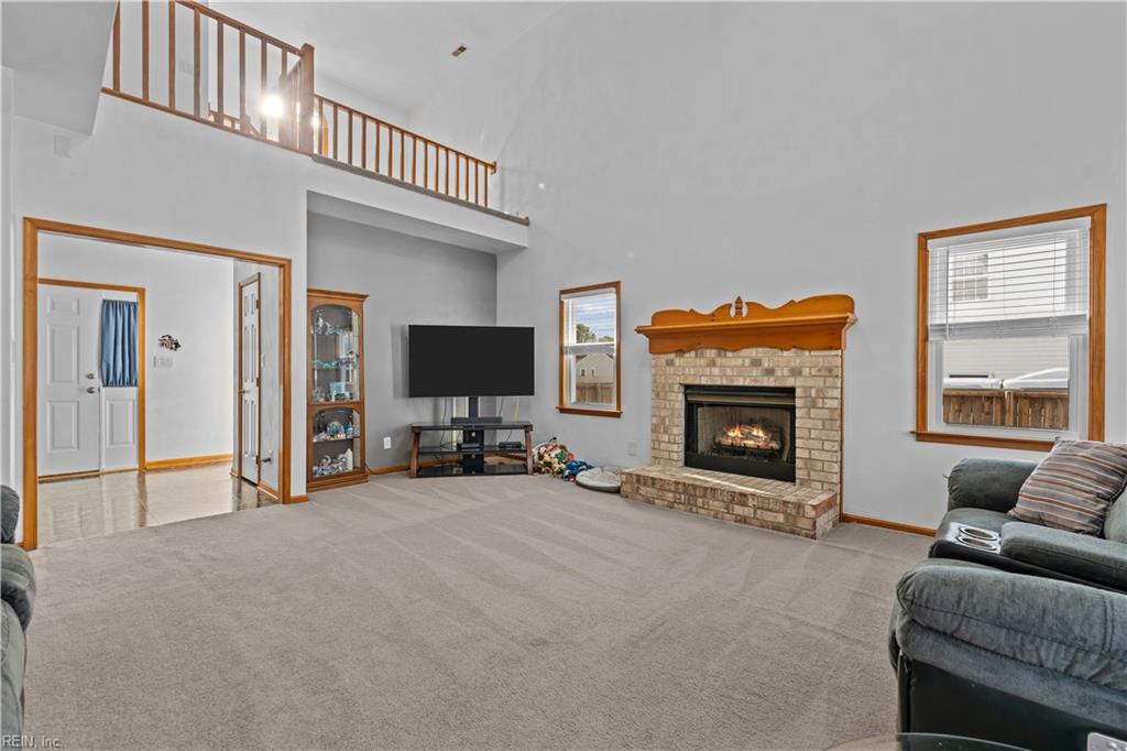 2310 Eagle DR