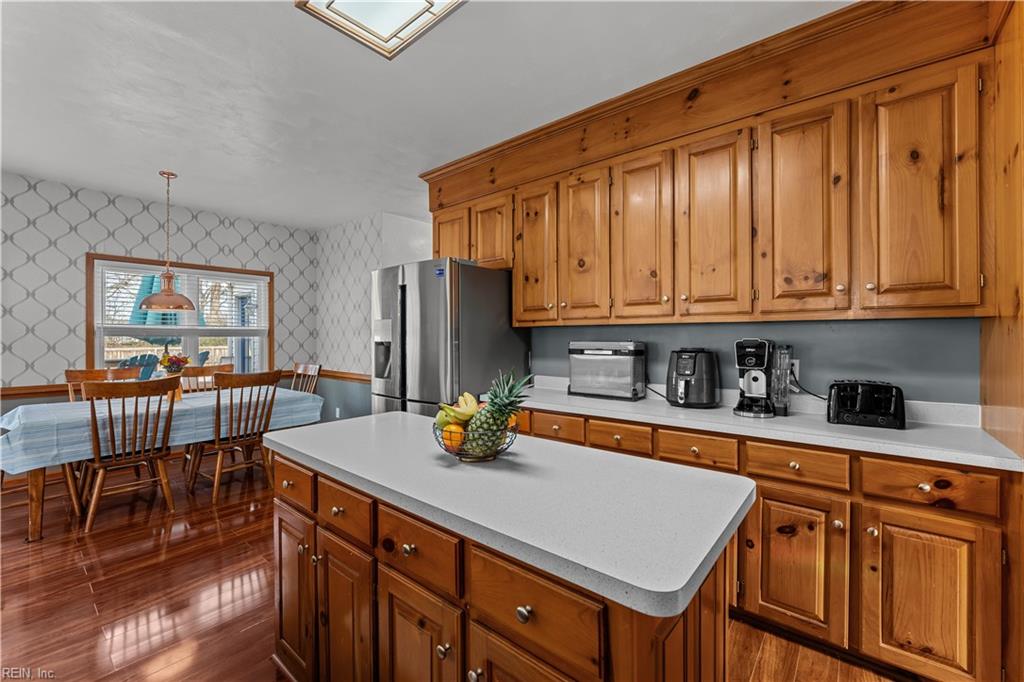 2310 Eagle DR