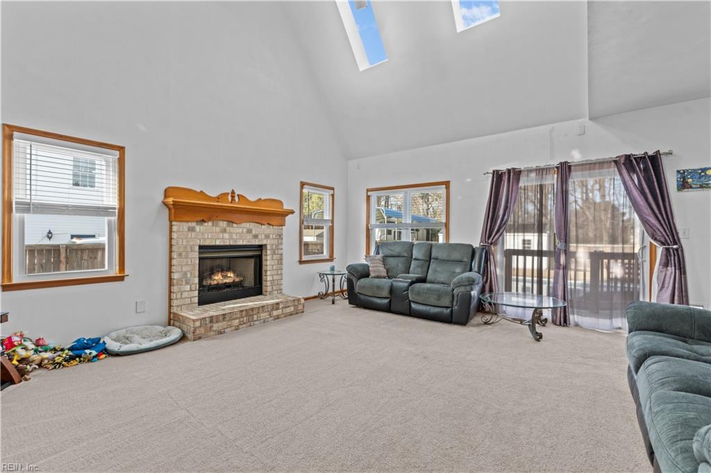 2310 Eagle DR