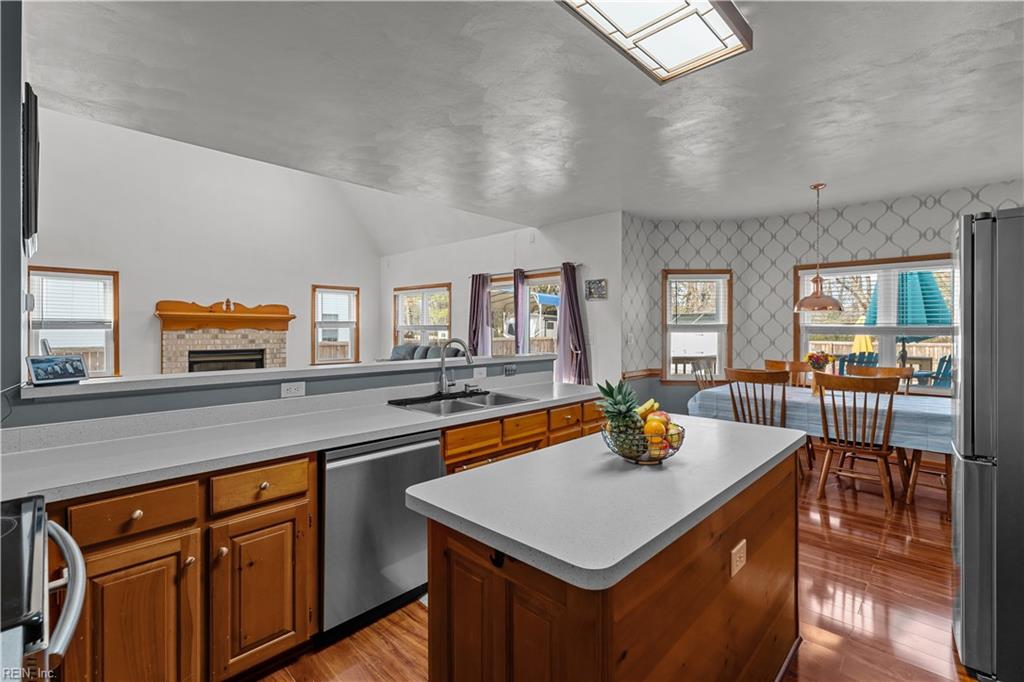 2310 Eagle DR