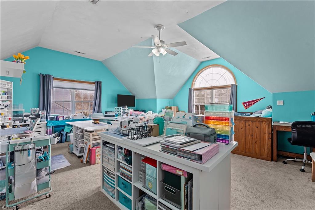 2310 Eagle DR