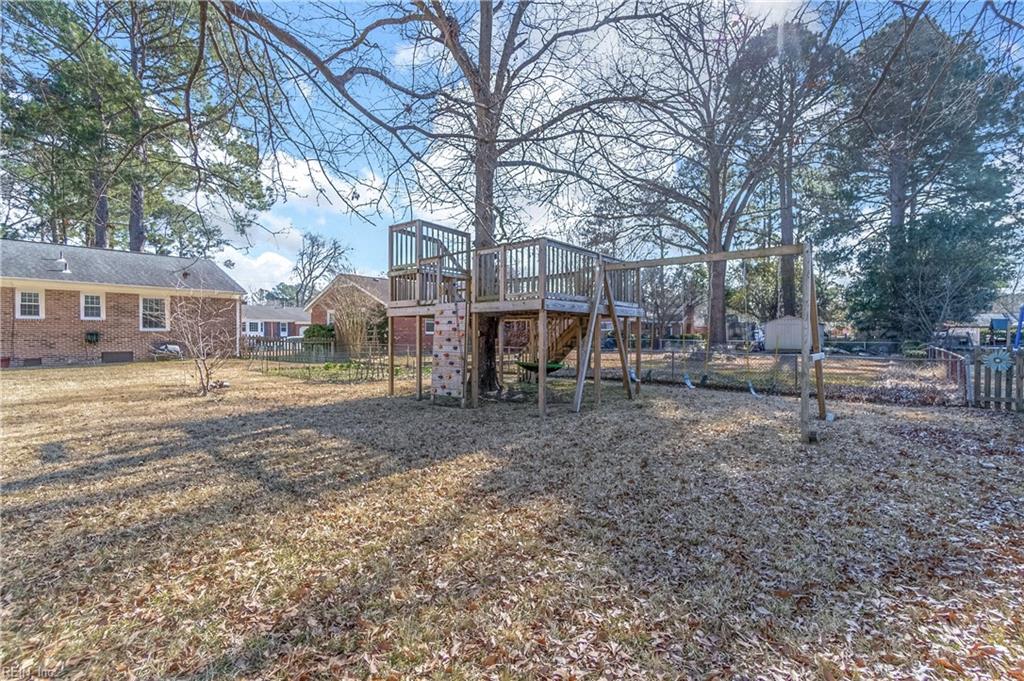3212 Barksdale RD