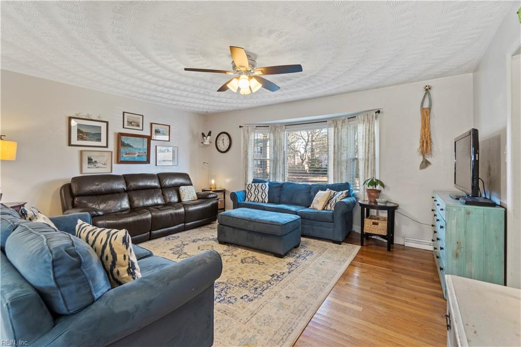 3212 Barksdale RD