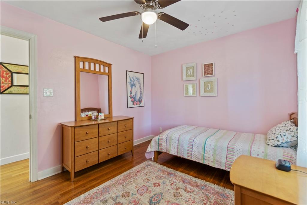 3212 Barksdale RD