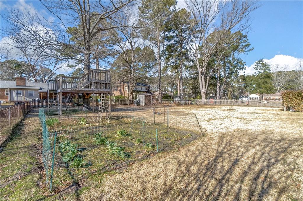 3212 Barksdale RD