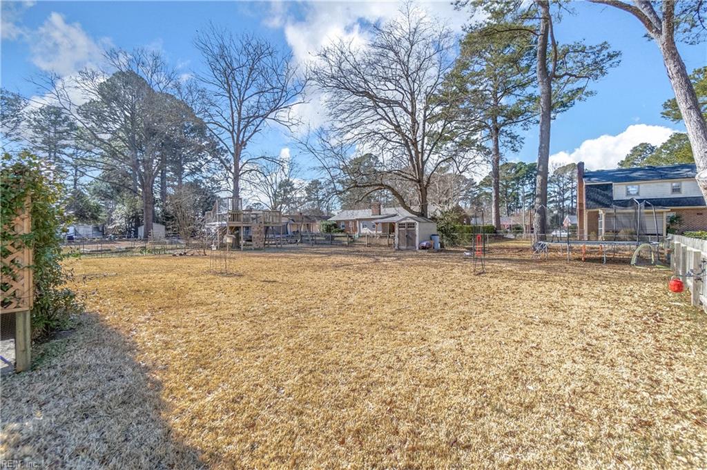3212 Barksdale RD