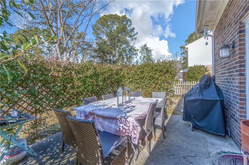 3212 Barksdale RD