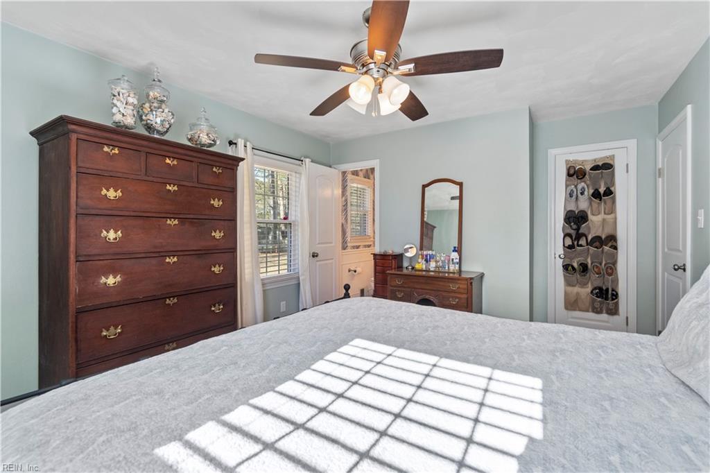 3212 Barksdale RD