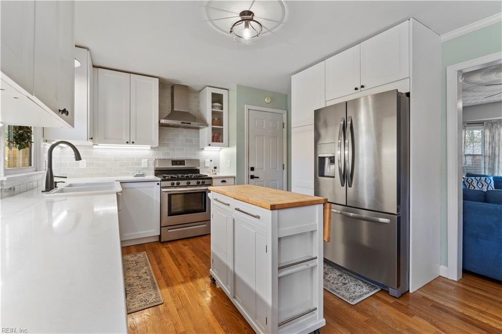 3212 Barksdale RD