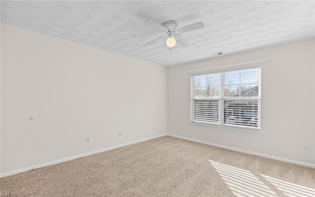 5832 Reon CT