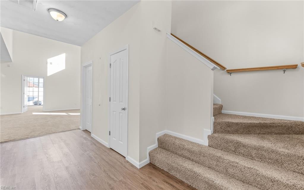 5832 Reon CT