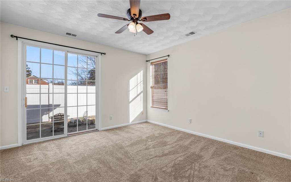 5832 Reon CT