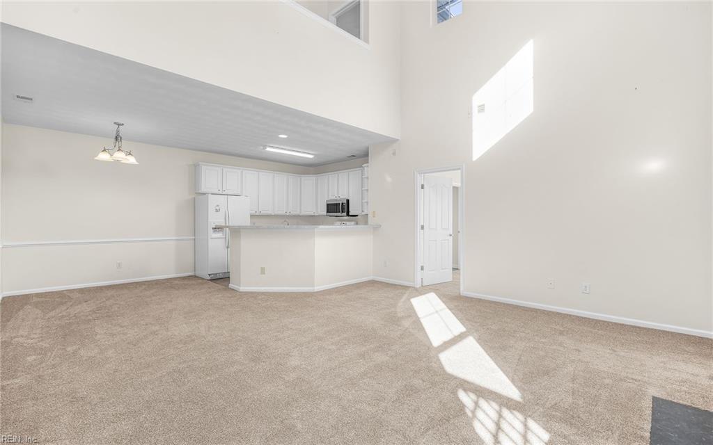 5832 Reon CT