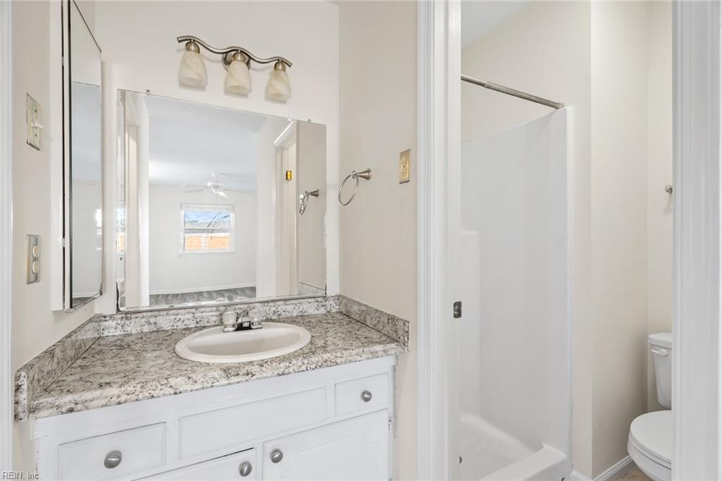 874 Jamestown Landing RD