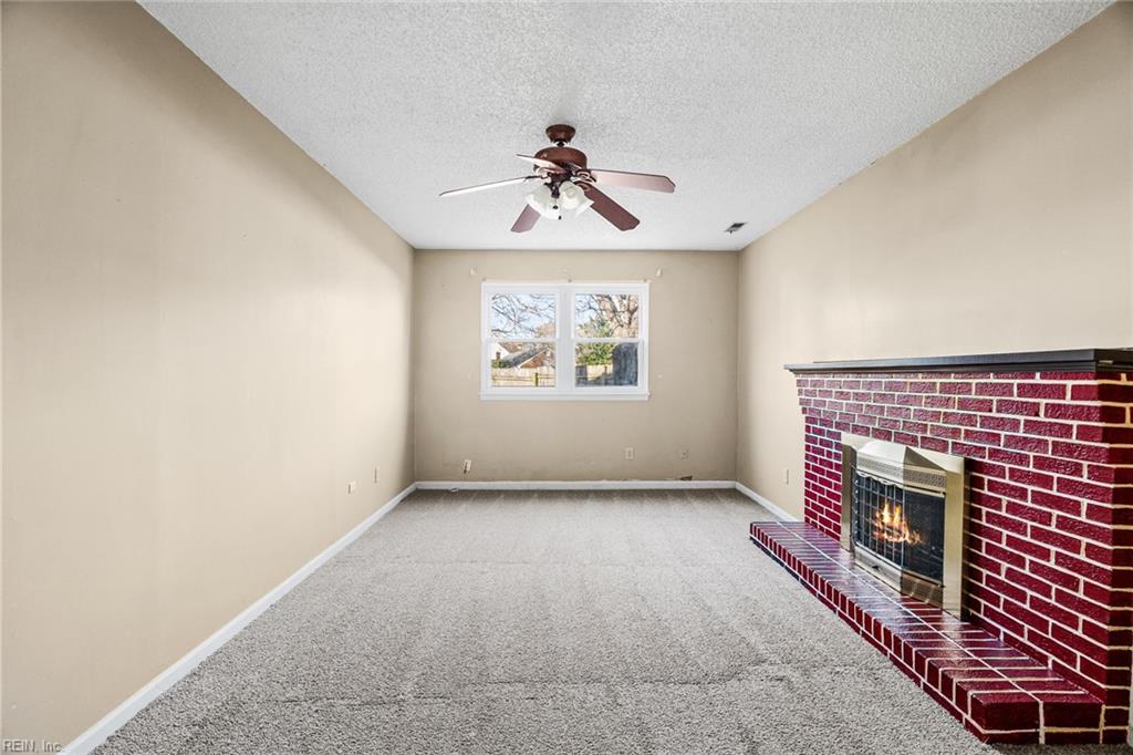 874 Jamestown Landing RD