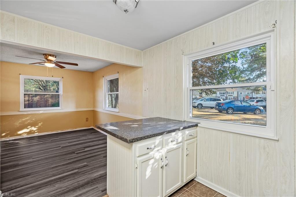 874 Jamestown Landing RD