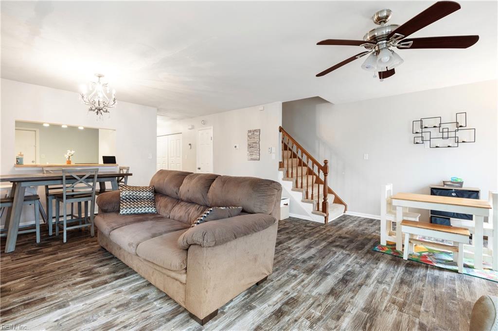 1366 Orillia RD
