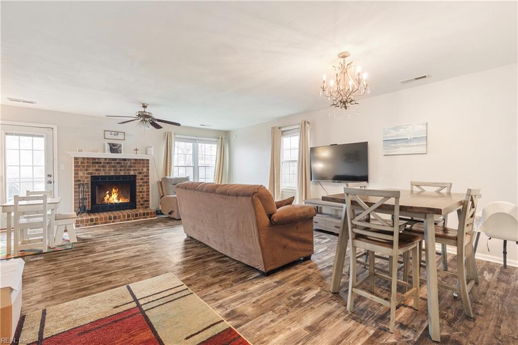 1366 Orillia RD