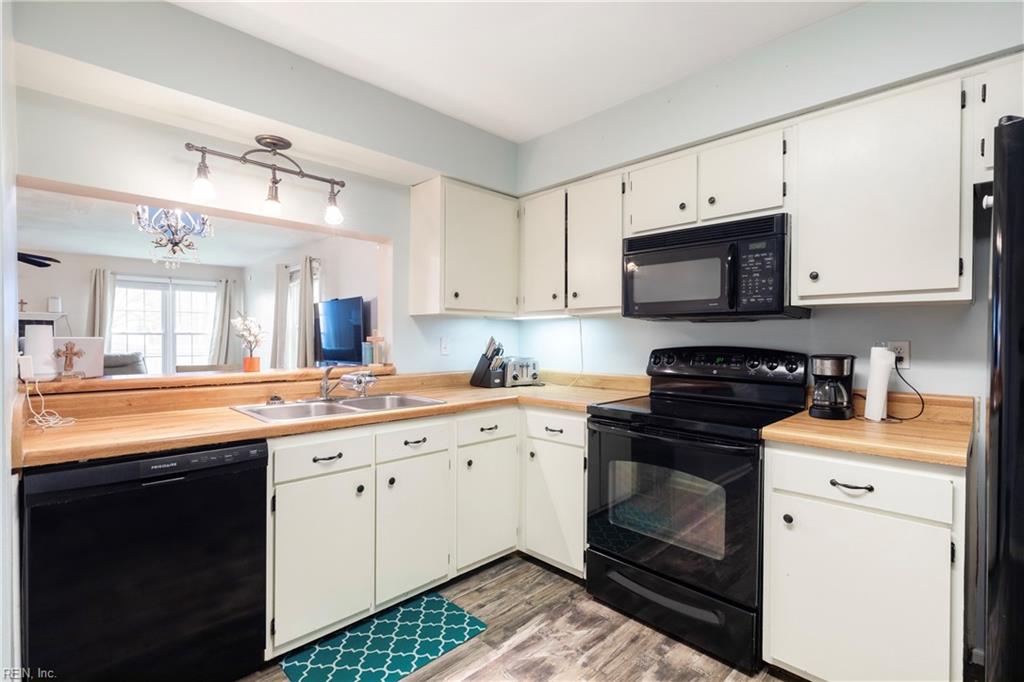 1366 Orillia RD