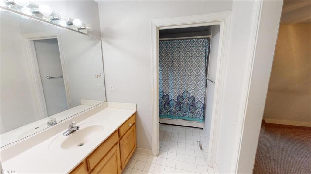 7935 Laura Ann LN