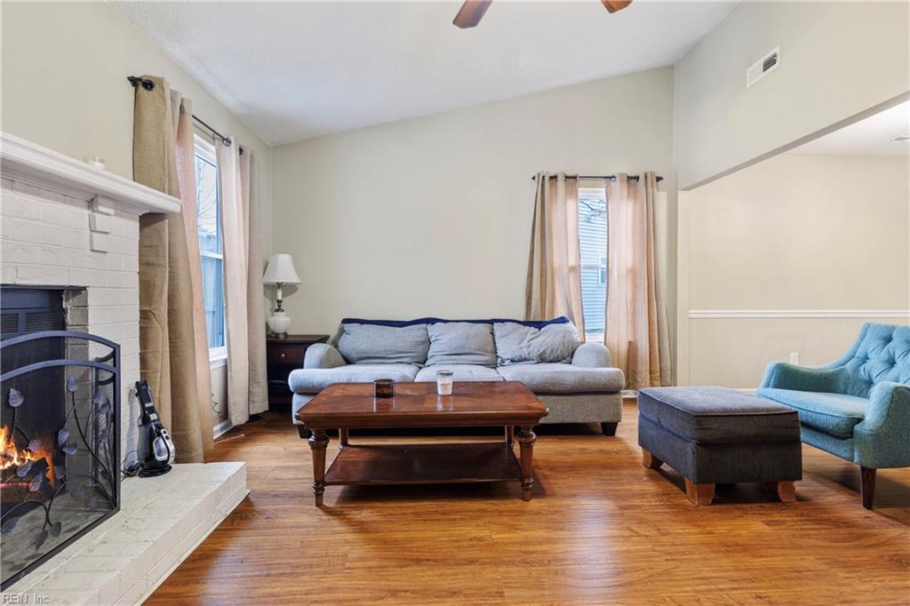 2034 Ealing CRES