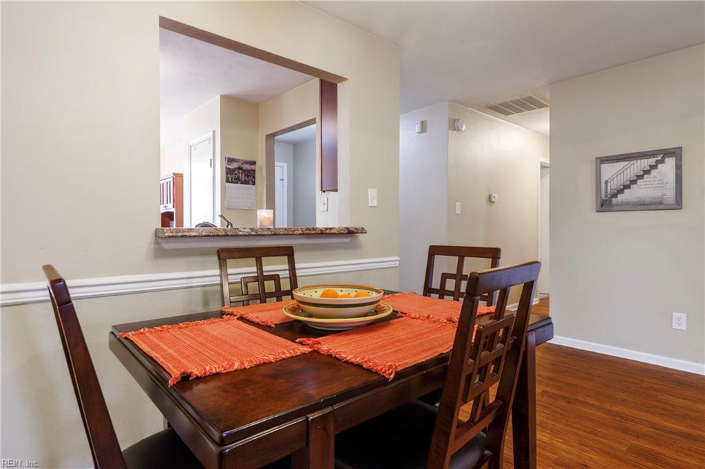 2034 Ealing CRES