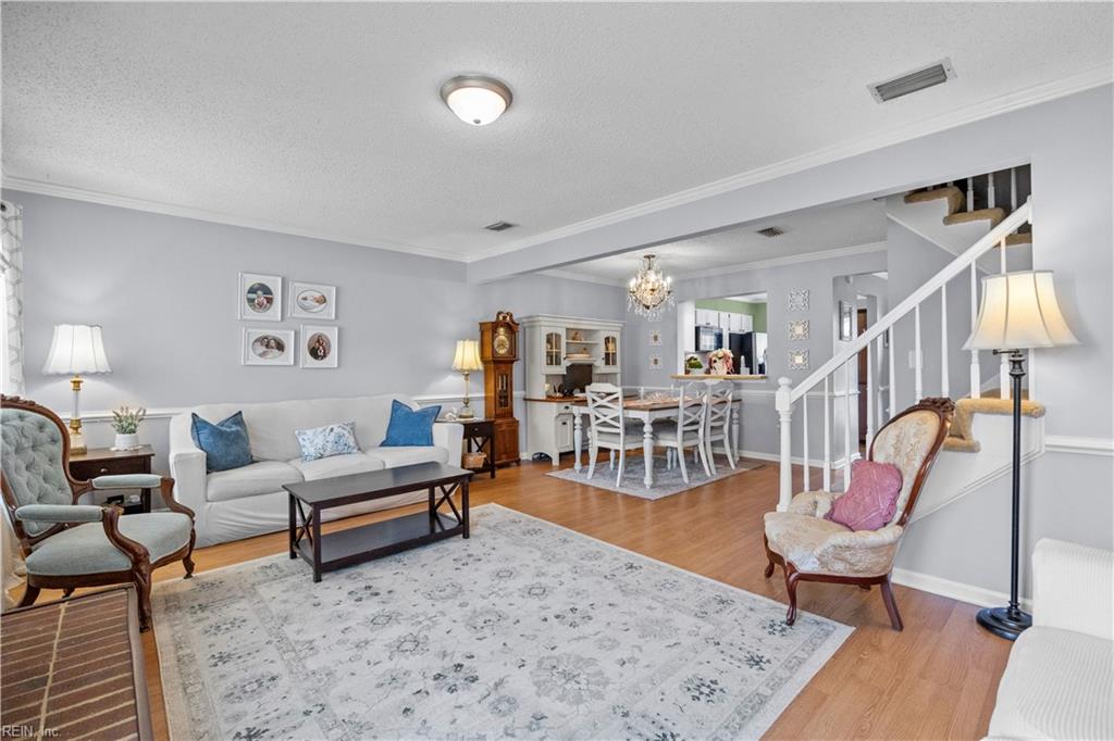 311 Fairfax TER