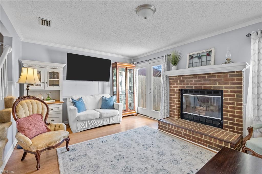 311 Fairfax TER
