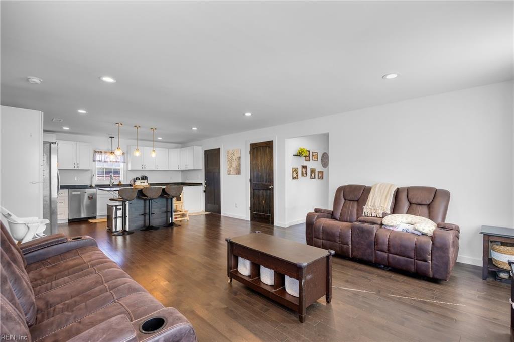253 Wickham RD
