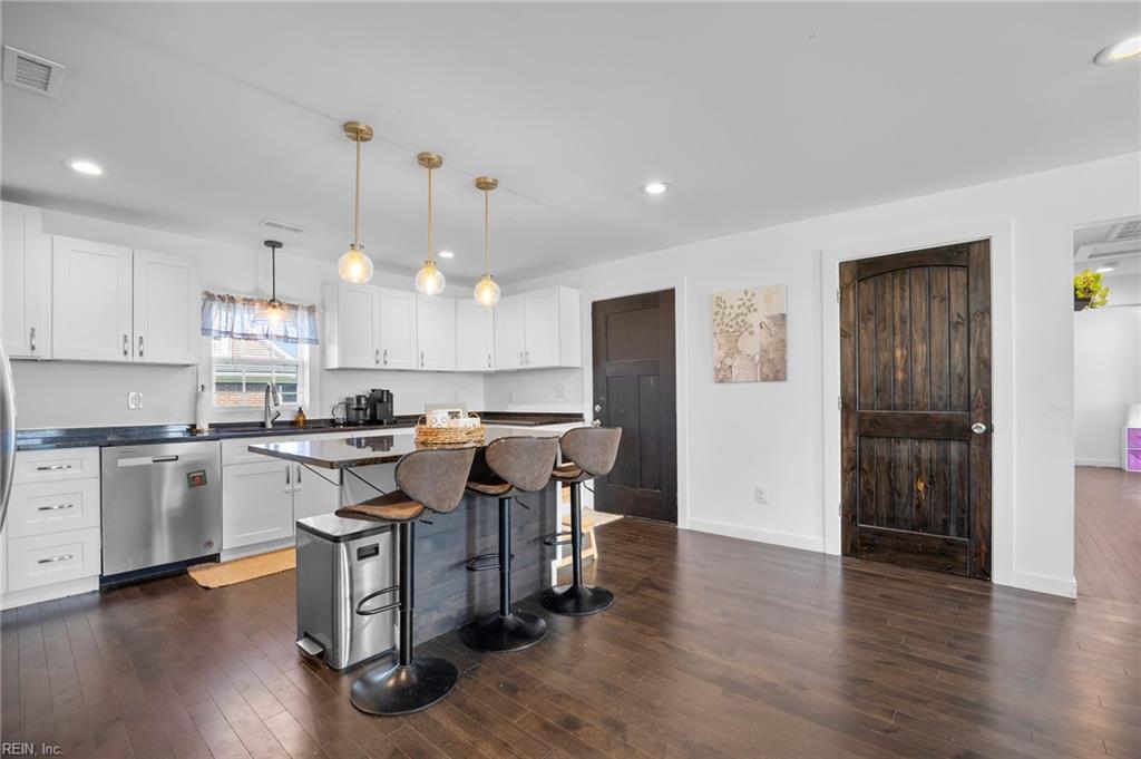 253 Wickham RD