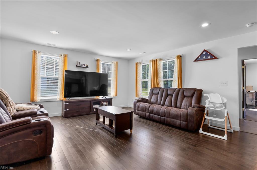 253 Wickham RD