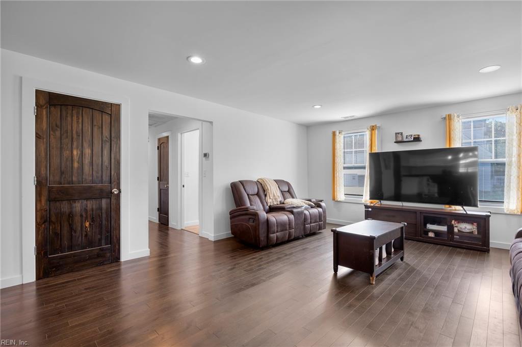 253 Wickham RD